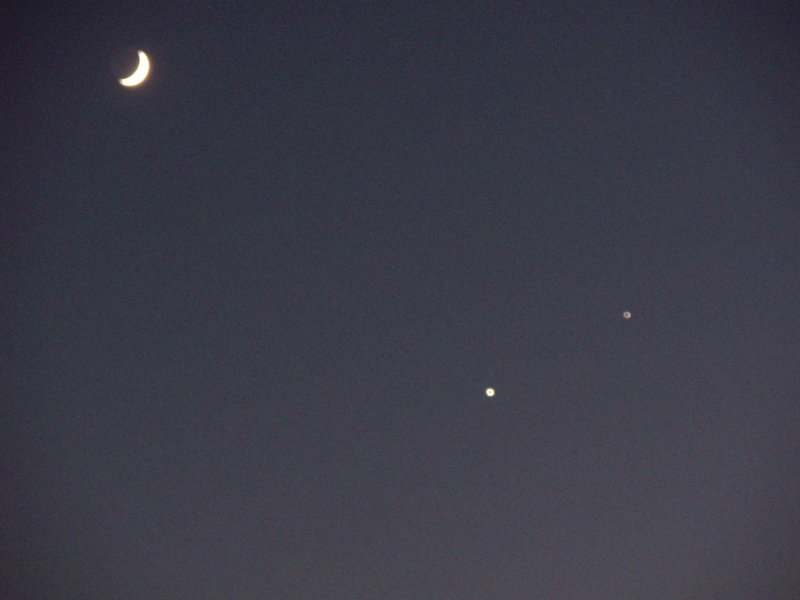 12月3日の南西の空